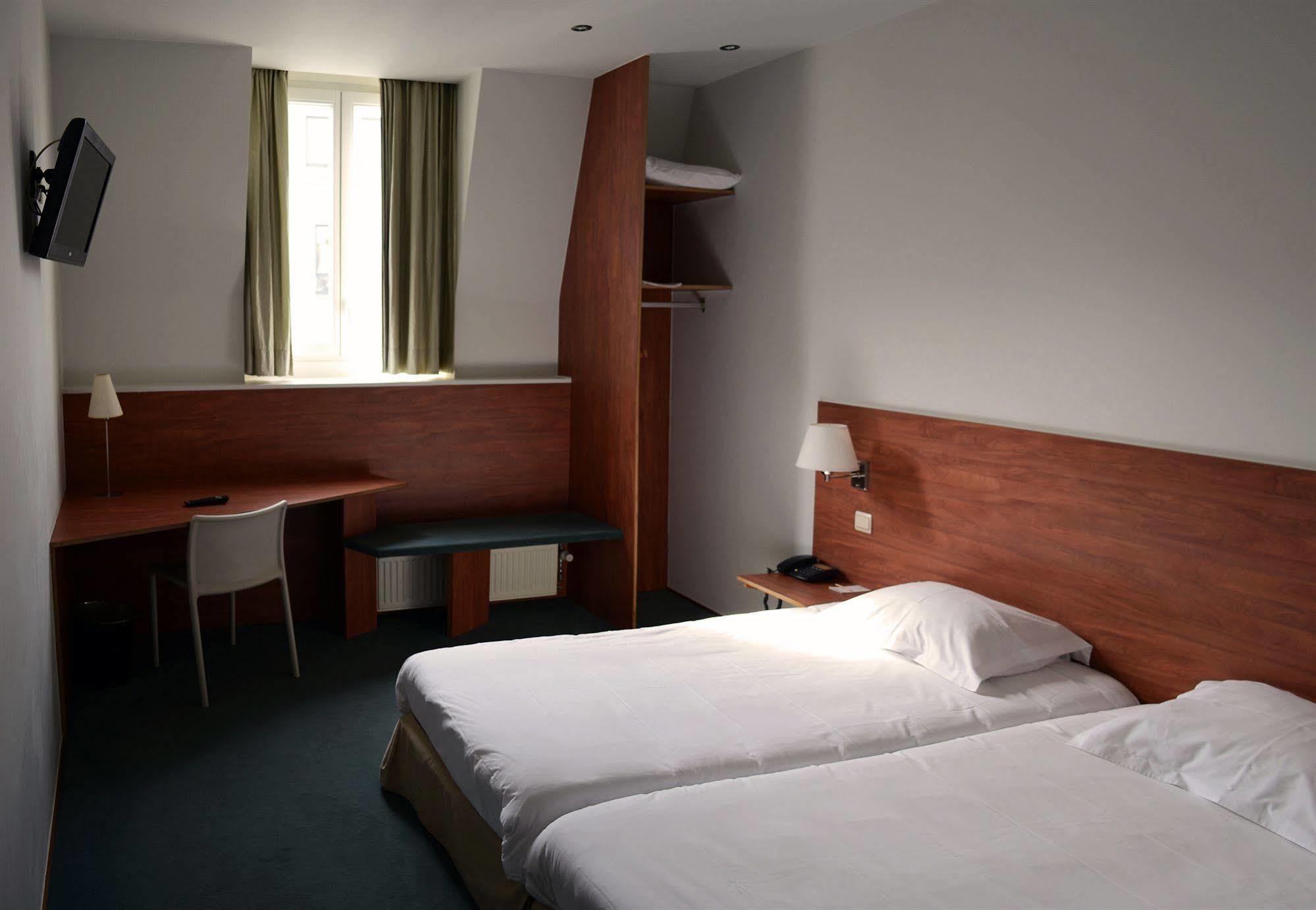 Du Congres Hotel