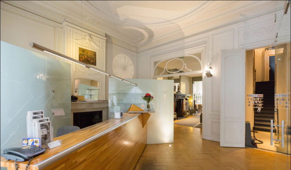 Du Congres Hotel 3*